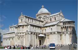 Romanesque Architecture on Medieval Architecture Pisa Cathedral